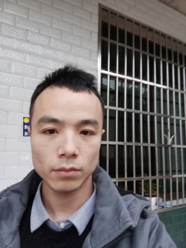 笑得那么开心的第一张照片--长沙基督教相亲网