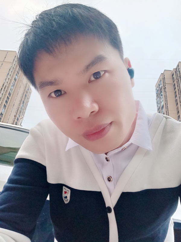 雨霁月清风的第一张照片--长沙基督教相亲网